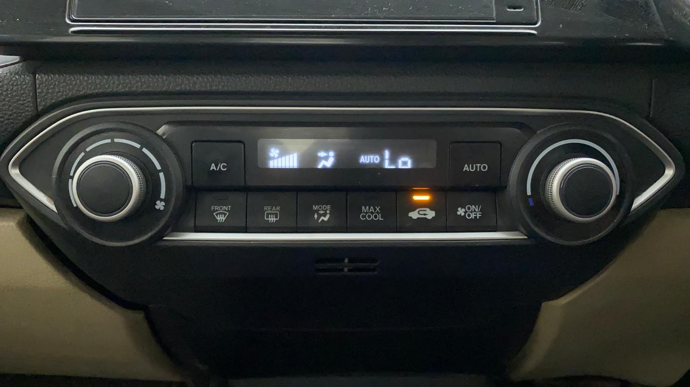 2018 Honda Amaze 1.5L I-DTEC VX, Diesel, Manual, 89,841 km, Automatic Climate Control