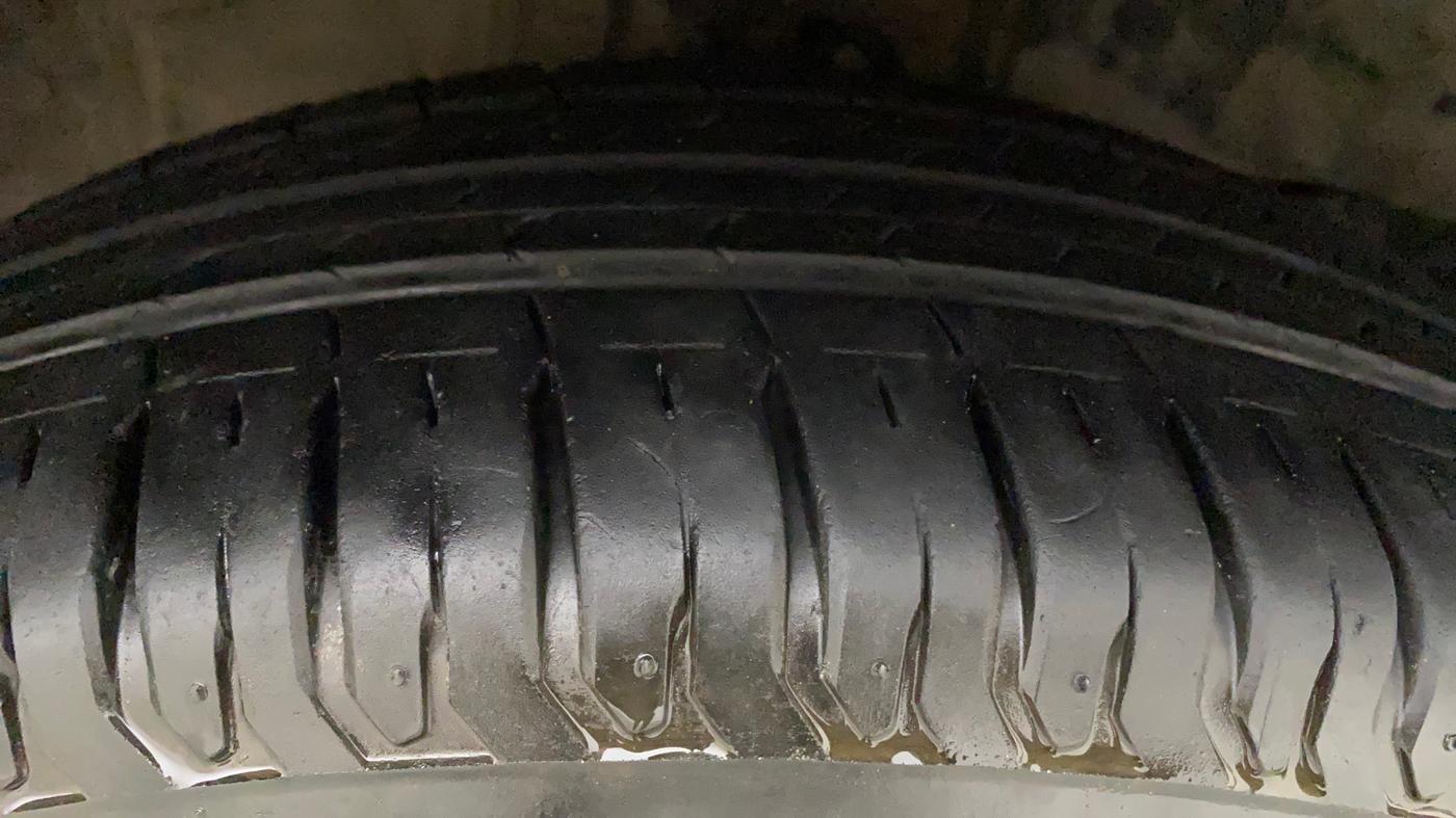 2018 Honda Amaze 1.5L I-DTEC VX, Diesel, Manual, 89,841 km, Right Front Tyre Tread