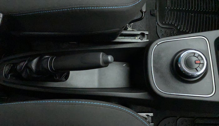 2020 Renault Kwid Neotech 1.0 EasyR, Petrol, Automatic, 17,478 km, Gear Lever