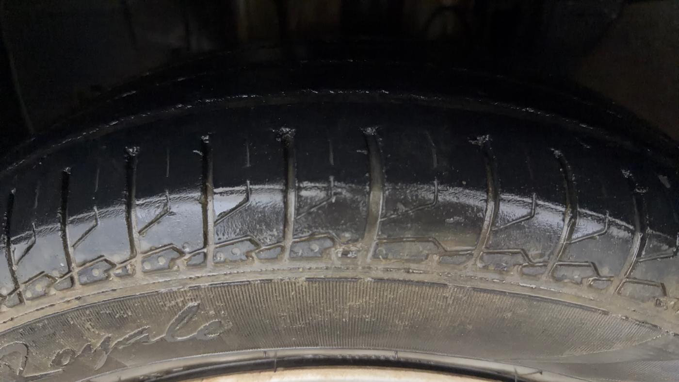 2019 Renault TRIBER RXT, Petrol, Manual, 78,680 km, Left Front Tyre Tread