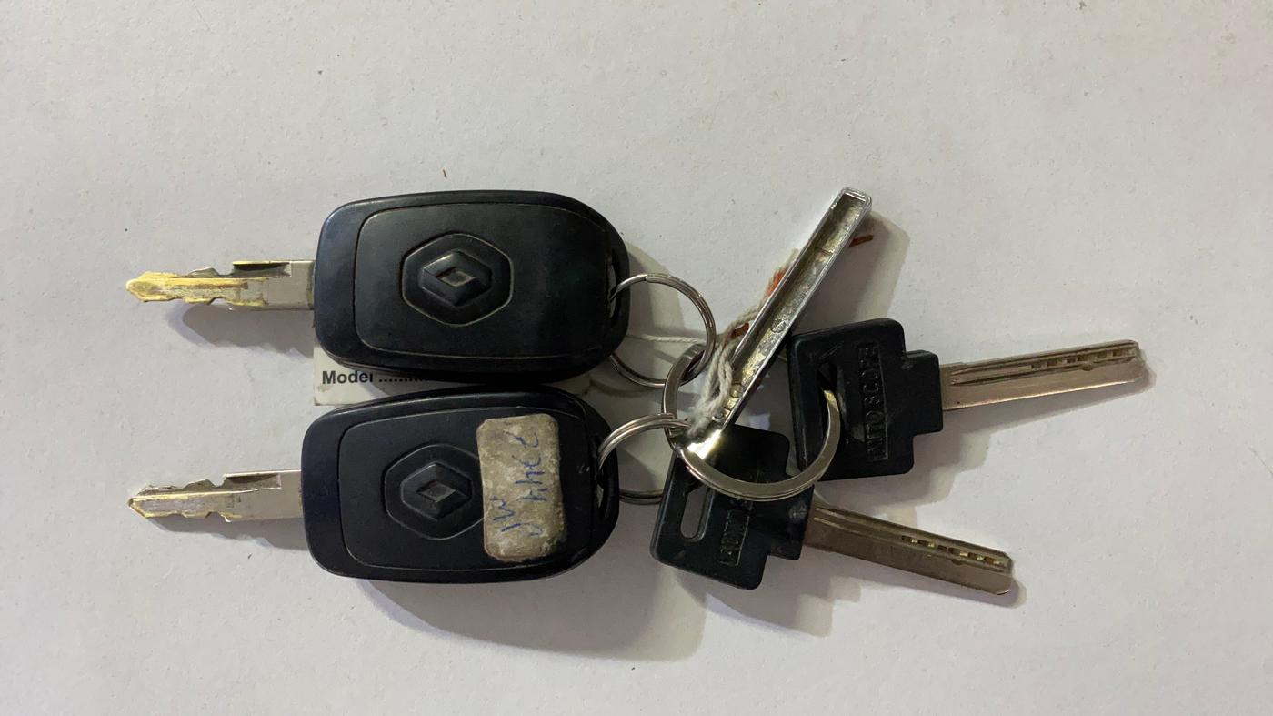 2017 Renault Kwid RXL 1.0, Petrol, Manual, 17,743 km, Key Close Up