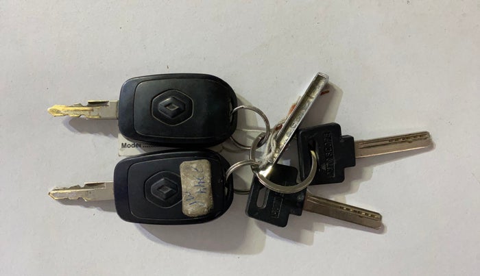 2017 Renault Kwid RXL 1.0, Petrol, Manual, 17,805 km, Key Close Up