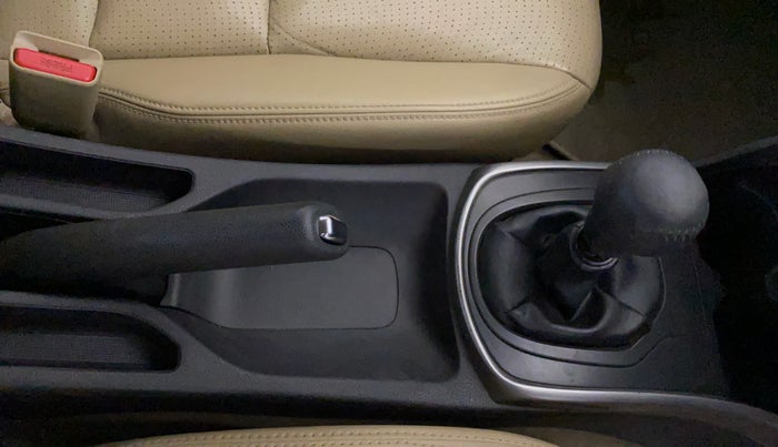 2015 Honda City 1.5L I-VTEC VX, Petrol, Manual, 85,562 km, Gear Lever