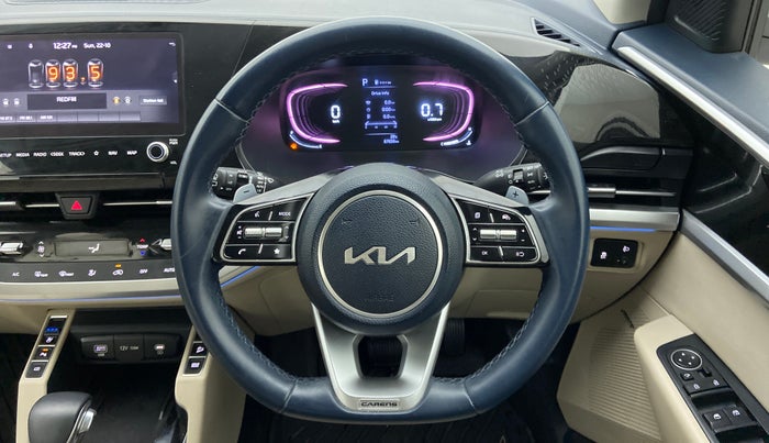 2022 KIA CARENS LUXURY PLUS 1.5 DIESEL AT 6 STR, Diesel, Automatic, 67,656 km, Steering Wheel Close Up
