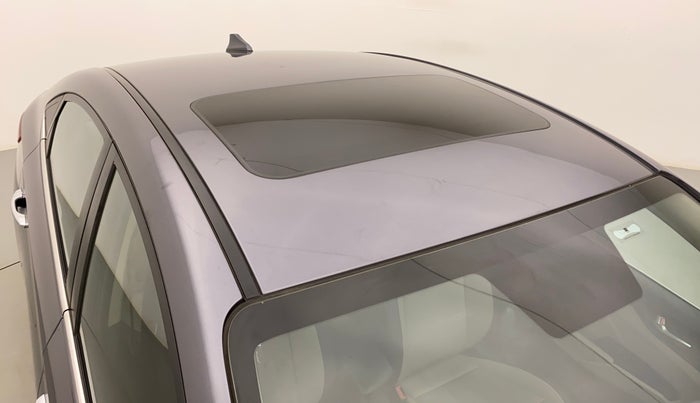 2018 Hyundai Verna 1.6 VTVT SX (O) AT, Petrol, Automatic, 30,613 km, Roof