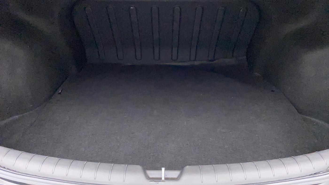 2018 Hyundai Verna 1.6 VTVT SX (O) AT, Petrol, Automatic, 30,613 km, Boot Inside