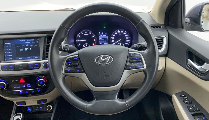 2018 Hyundai Verna 1.6 VTVT SX (O) AT, Petrol, Automatic, 30,613 km, Steering Wheel Close Up