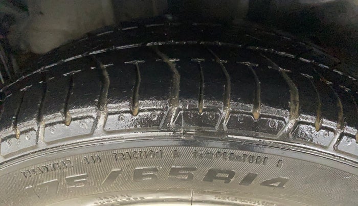 2018 Tata Tiago XZA PETROL, Petrol, Automatic, 33,042 km, Right Rear Tyre Tread