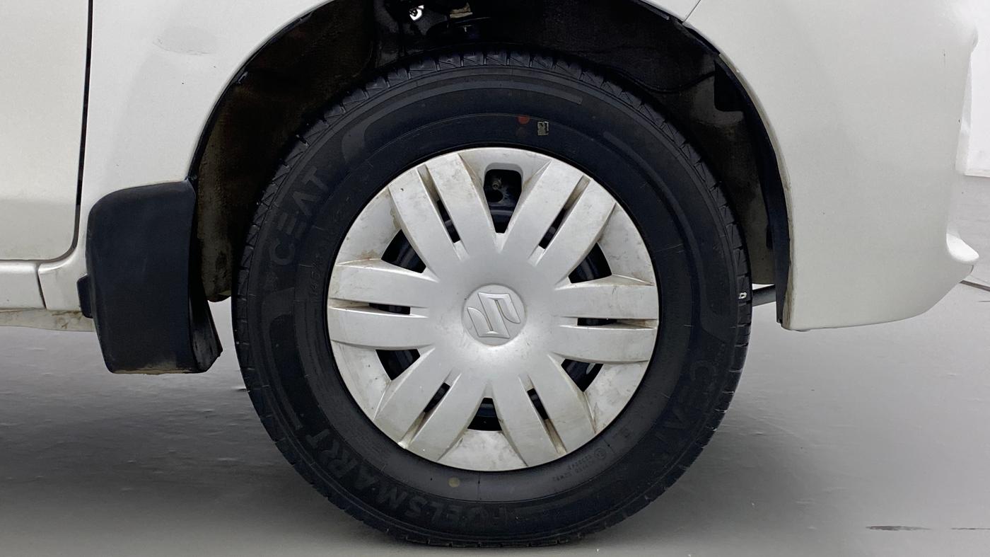 2021 Maruti Alto LXI CNG, CNG, Manual, 67,892 km, Right Front Wheel