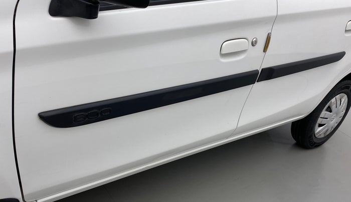 2021 Maruti Alto LXI CNG, CNG, Manual, 67,892 km, Front passenger door - Slightly dented