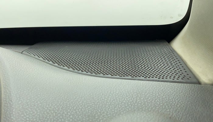 2017 Renault Kwid RXT 0.8, CNG, Manual, 76,809 km, Speaker