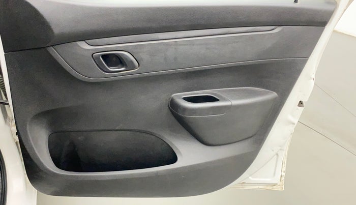 2017 Renault Kwid RXT 0.8, CNG, Manual, 76,809 km, Driver Side Door Panels Control