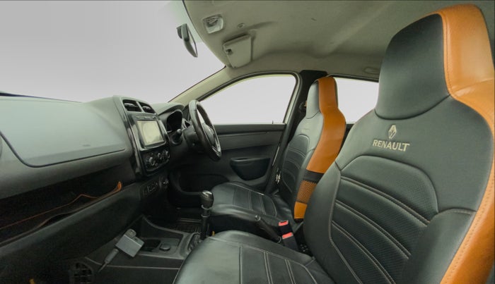 2017 Renault Kwid RXT 0.8, CNG, Manual, 76,809 km, Right Side Front Door Cabin