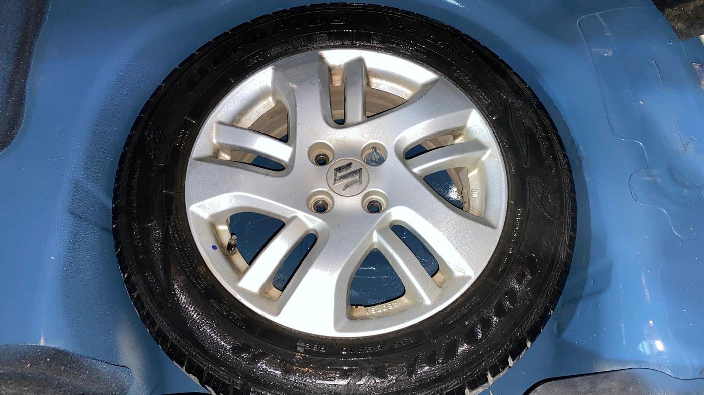 2013 Maruti Swift Dzire ZXI, Petrol, Manual, 31,433 km, Spare Tyre