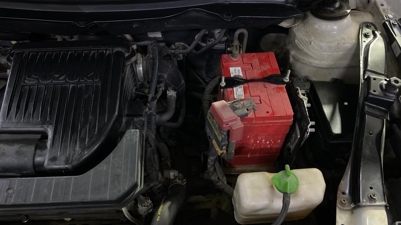 2013 Maruti Swift Dzire ZXI, Petrol, Manual, 31,433 km, Engine View - Left