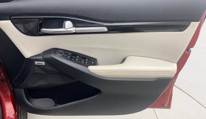 2019 KIA SELTOS GTX+ 1.4 MT, Petrol, Manual, 14,320 km, Driver Side Door Panels Controls
