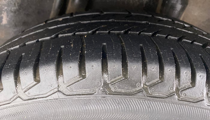 2012 Honda City V MT PETROL, Petrol, Manual, Left Rear Tyre Tread