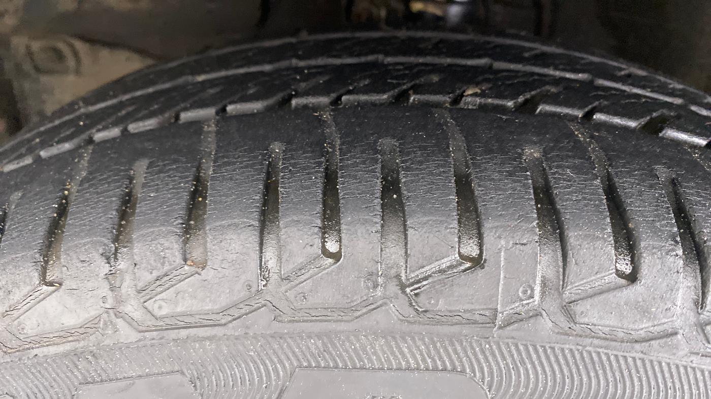 2012 Honda City V MT PETROL, Petrol, Manual, Left Front Tyre Tread