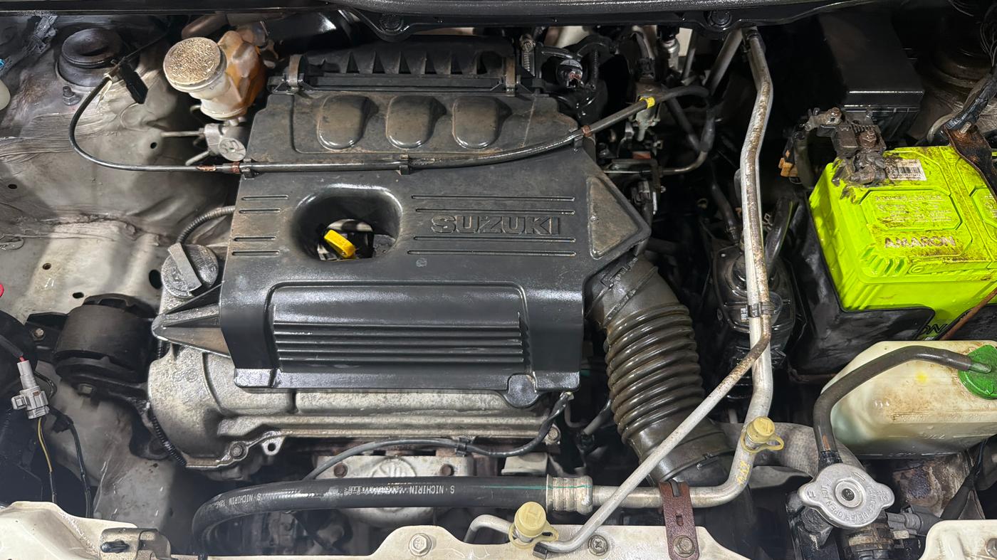 2015 Maruti Wagon R 1.0 LXI, Petrol, Manual, 60,363 km, Engine View