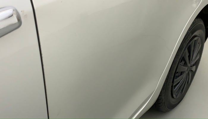 2015 Maruti Swift Dzire VXI AT, Petrol, Automatic, 66,734 km, Rear left door - Minor scratches