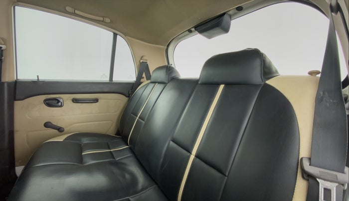 2012 Hyundai Santro Xing GL PLUS, Petrol, Manual, 8,170 km, Right Side Rear Door Cabin