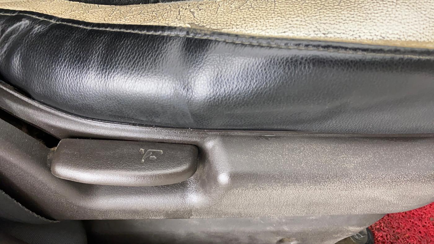 2012 Hyundai Santro Xing GL PLUS, Petrol, Manual, 8,170 km, Driver Side Adjustment Panel