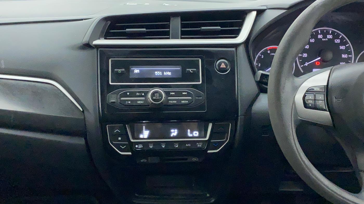 2016 Honda BR-V 1.5L I- DTEC S, Diesel, Manual, 99,378 km, Air Conditioner