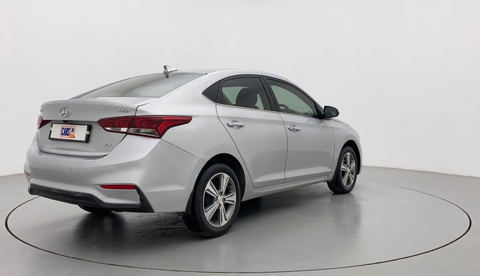2017 Hyundai Verna 1.6 SX (O) CRDI MT, Diesel, Manual, 1,11,288 km, Right Back Diagonal
