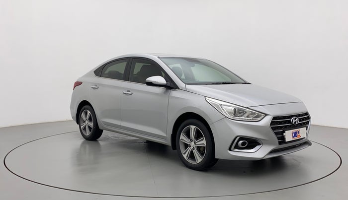 2017 Hyundai Verna 1.6 SX (O) CRDI MT, Diesel, Manual, 1,11,288 km, Right Front Diagonal