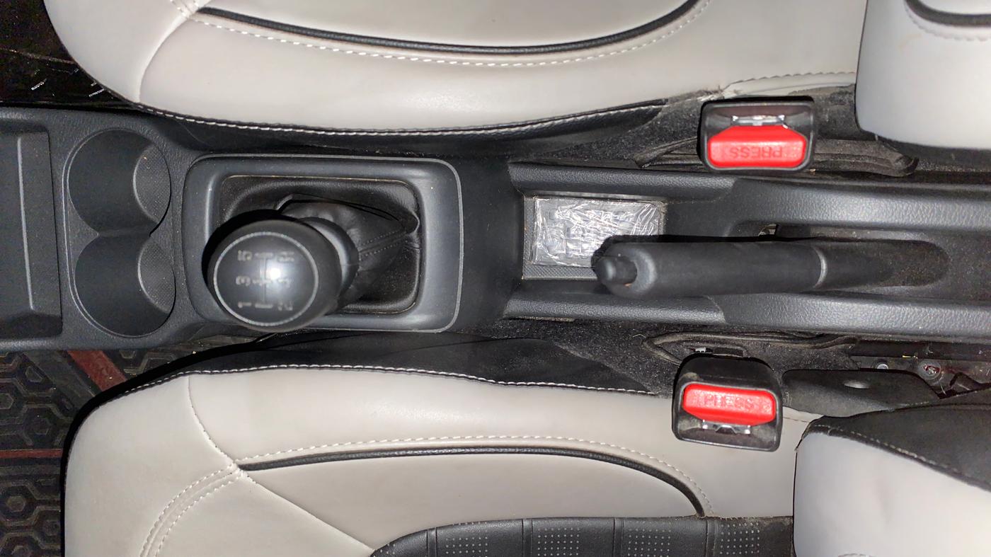 2023 Maruti Alto K10 LXI, Petrol, Manual, 17,729 km, Gear Lever
