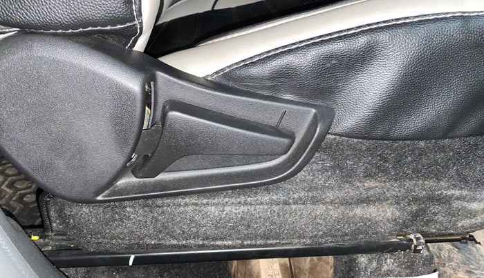 2023 Maruti Alto K10 LXI, Petrol, Manual, 17,729 km, Driver Side Adjustment Panel