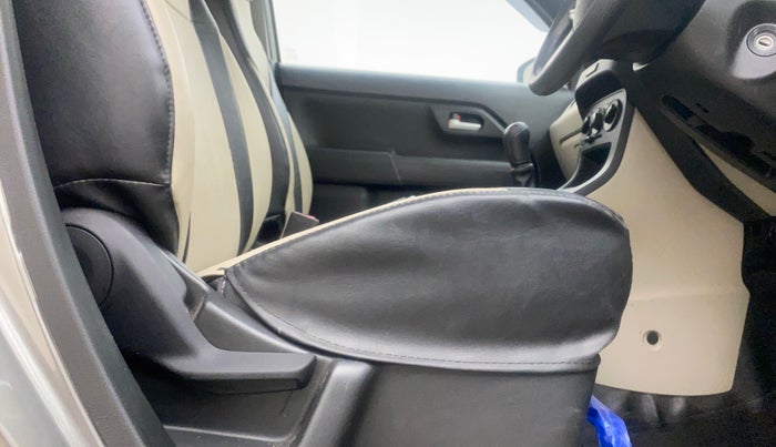 2024 Maruti New Wagon-R VXI 1.0, Petrol, Manual, 11,914 km, Driver Side Adjustment Panel