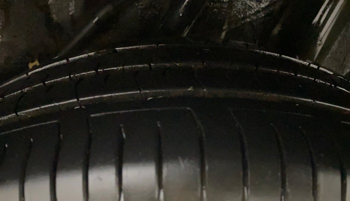 2015 Honda Amaze 1.2L I-VTEC VX, Petrol, Manual, 62,022 km, Left Rear Tyre Tread