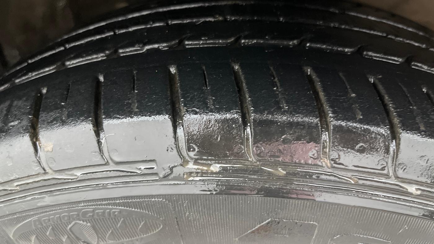 2020 KIA SELTOS GTX PLUS DCT 1.4 PETROL, Petrol, Automatic, 29,444 km, Right Front Tyre Tread