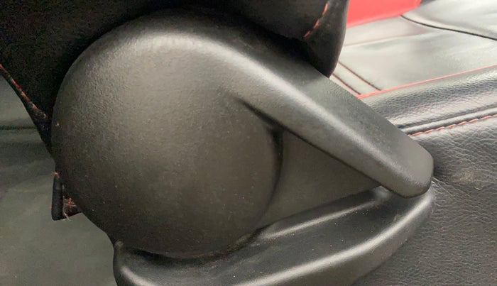 2016 Maruti Baleno DELTA PETROL 1.2, Petrol, Manual, 33,685 km, Driver Side Adjustment Panel