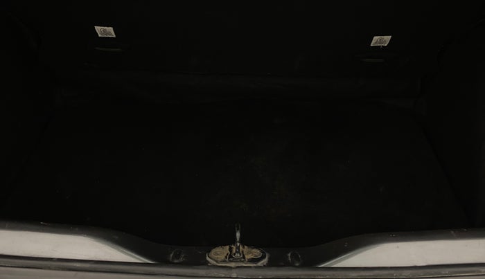 2022 Tata PUNCH PURE MT, Petrol, Manual, 47,445 km, Boot Inside