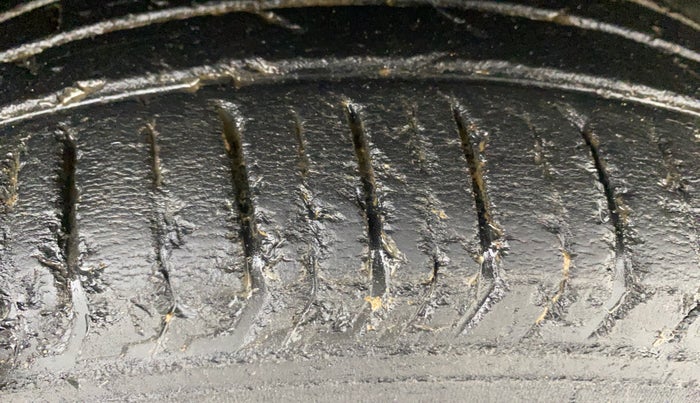 2022 Tata PUNCH PURE MT, Petrol, Manual, 47,445 km, Right Front Tyre Tread