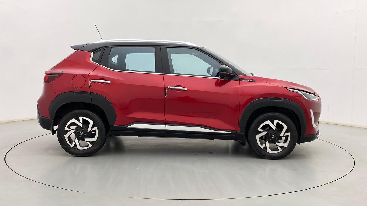 2021 Nissan MAGNITE XV TURBO CVT DUAL TONE, Petrol, Automatic, 25,870 km, Right Side View
