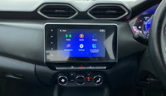 2021 Nissan MAGNITE XV TURBO CVT DUAL TONE, Petrol, Automatic, 25,870 km, Air Conditioner