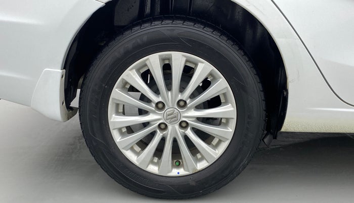 2016 Maruti Ciaz ZXI, Petrol, Manual, 38,182 km, Right Rear Wheel