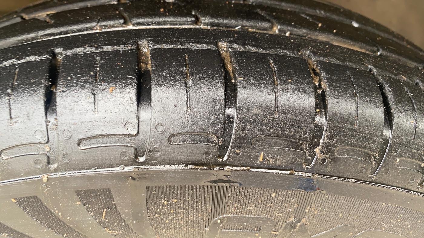 2021 Maruti S PRESSO VXI, Petrol, Manual, 76,607 km, Left Front Tyre Tread