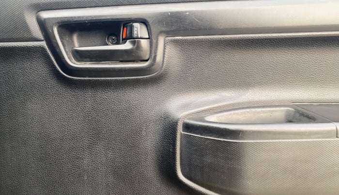 2021 Maruti S PRESSO VXI, Petrol, Manual, 76,607 km, Driver Side Door Panels Control