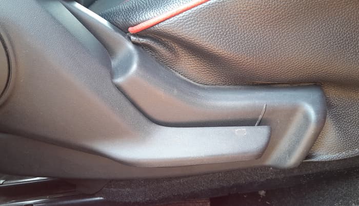2017 Maruti Baleno DELTA PETROL 1.2, CNG, Manual, 81,522 km, Driver Side Adjustment Panel