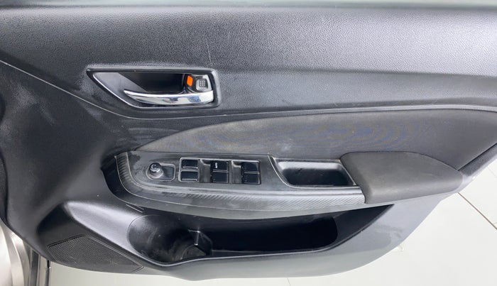 2018 Maruti Swift VXI AMT D, Petrol, Automatic, 29,723 km, Driver Side Door Panels Control