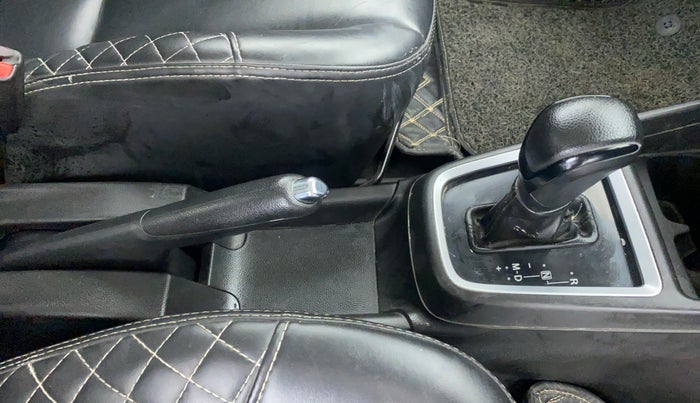 2018 Maruti Swift VXI AMT D, Petrol, Automatic, 29,723 km, Gear Lever
