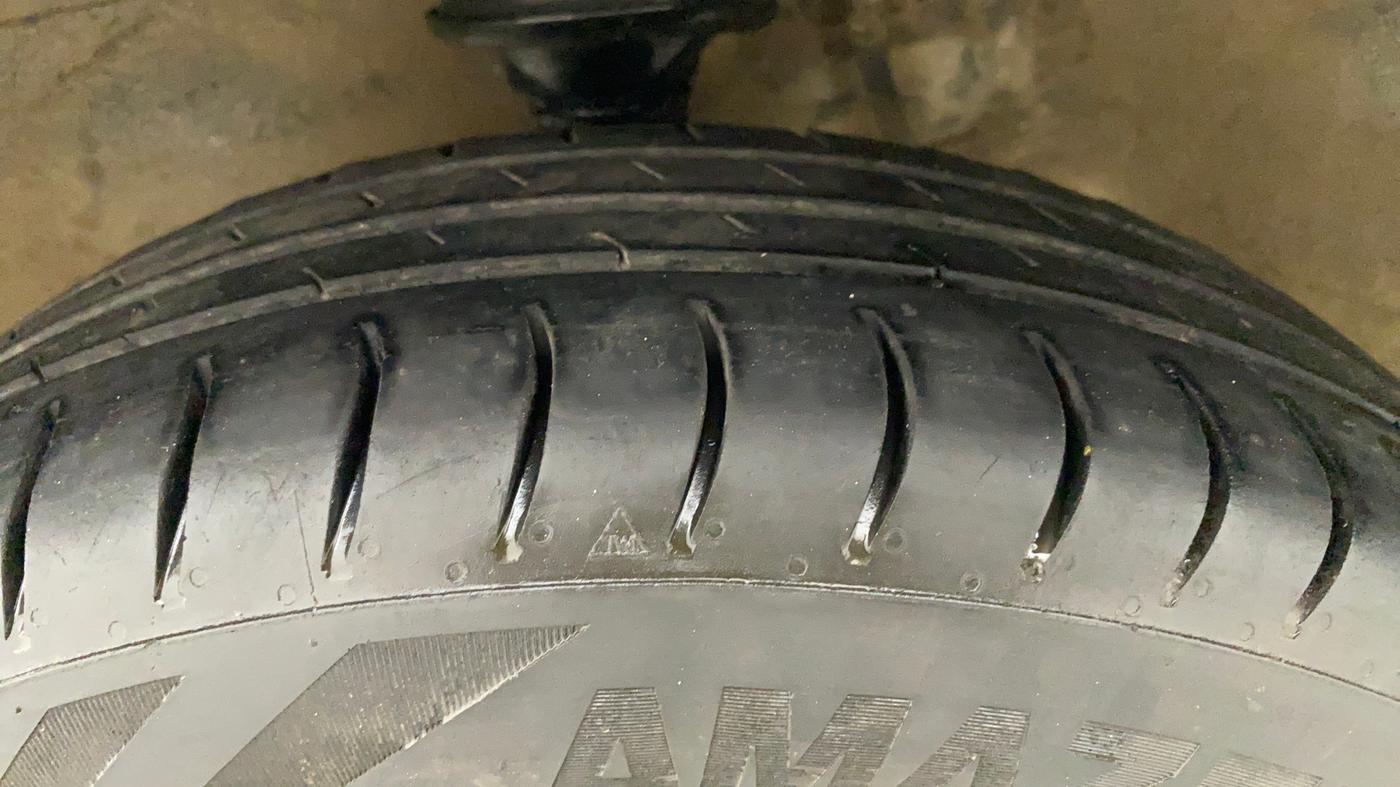 2018 Maruti Alto 800 LXI, Petrol, Manual, 89,267 km, Left Front Tyre Tread