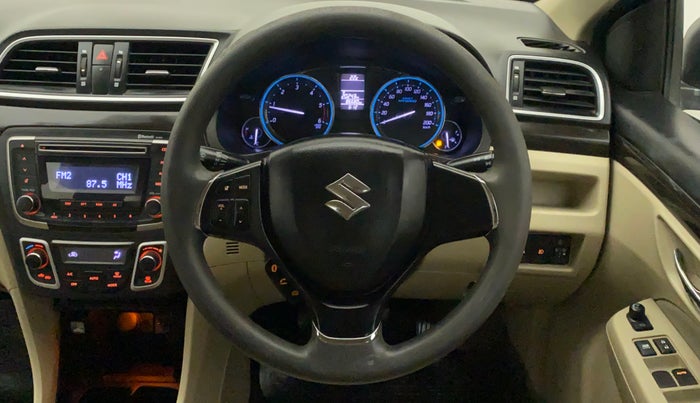 2017 Maruti Ciaz ZETA DIESEL 1.3, Diesel, Manual, 86,680 km, Steering Wheel Close Up
