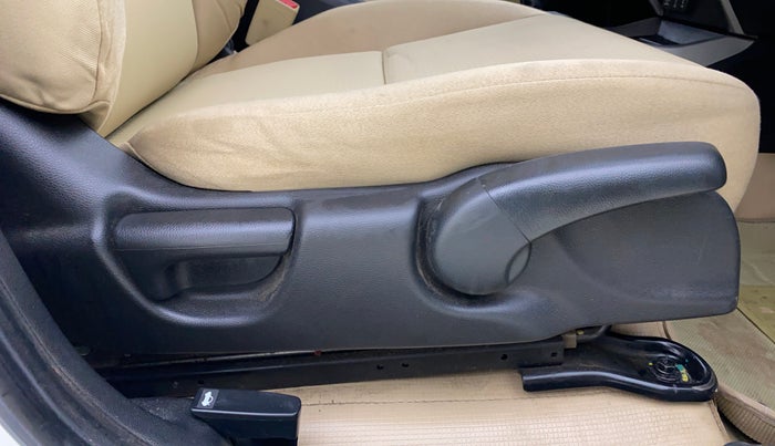 2019 Honda City 1.5L I-VTEC V MT, Petrol, Manual, 59,091 km, Driver Side Adjustment Panel