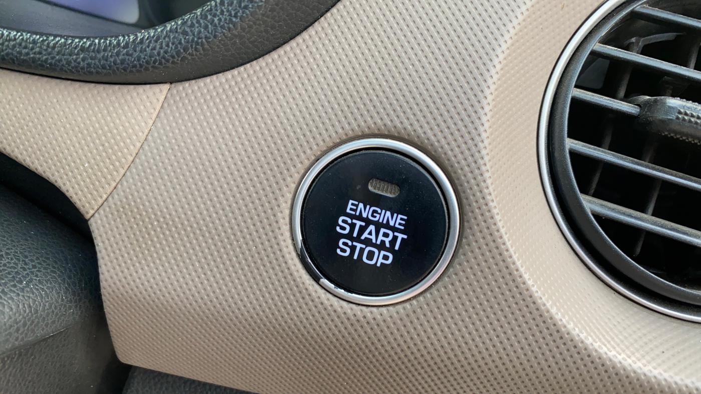 2015 Hyundai Xcent SX 1.2, Petrol, Manual, 55,653 km, Keyless Start/ Stop Button