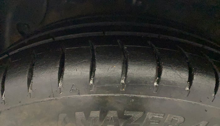 2014 Hyundai Xcent S 1.2, Petrol, Manual, 49,335 km, Left Front Tyre Tread